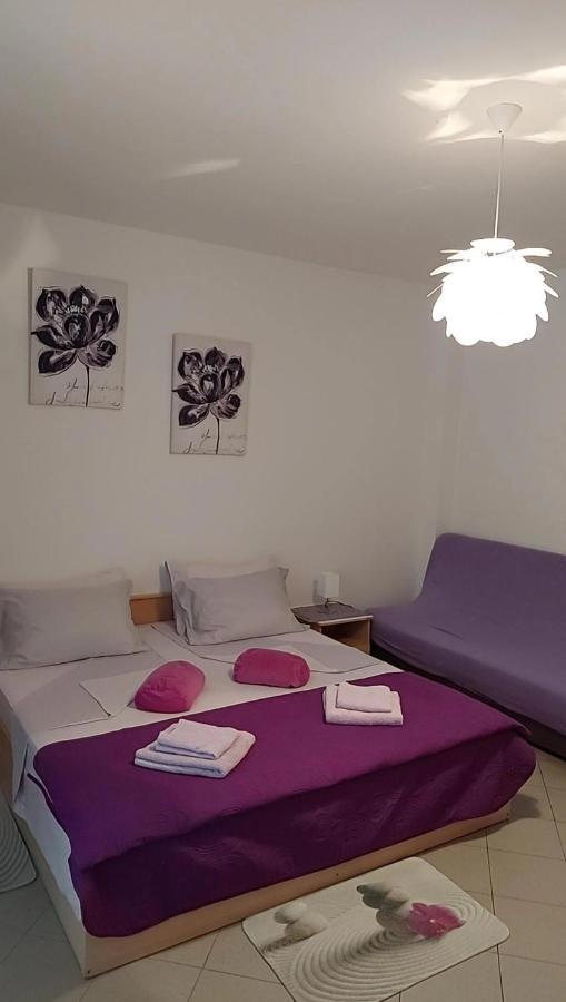 Apartmani Katarina Mundanije ภายนอก รูปภาพ